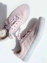 Load image into Gallery viewer, Adidas Casual Shoes Womens 8
