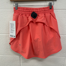 Load image into Gallery viewer, Lulu Lemon Athletic Shorts Size Small
