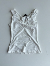 Load image into Gallery viewer, Brandy Melville Tank Top Size Small
