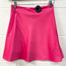 Load image into Gallery viewer, Princess Polly Short Skirt Size Small
