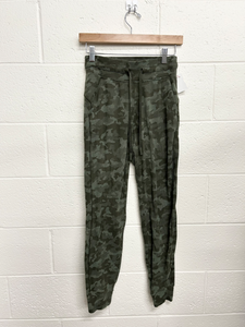 Lulu Lemon Athletic Pants Size Small