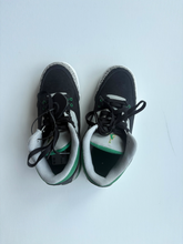 Load image into Gallery viewer, Jordan Womens Athletic Shoes Womens 8
