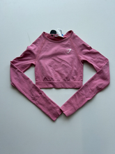 Load image into Gallery viewer, Gym Shark Athletic Top Size Small
