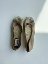 Load image into Gallery viewer, Michael Kors Casual Shoes Womens 10
