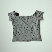 Load image into Gallery viewer, Brandy Melville T-Shirt Size Small
