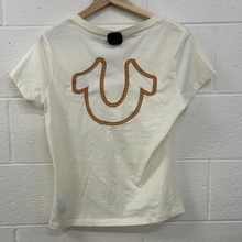Load image into Gallery viewer, True Religion T-Shirt Size Small

