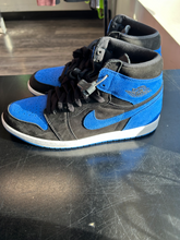 Load image into Gallery viewer, Jordan Mens Athletic Shoes Mens 13
