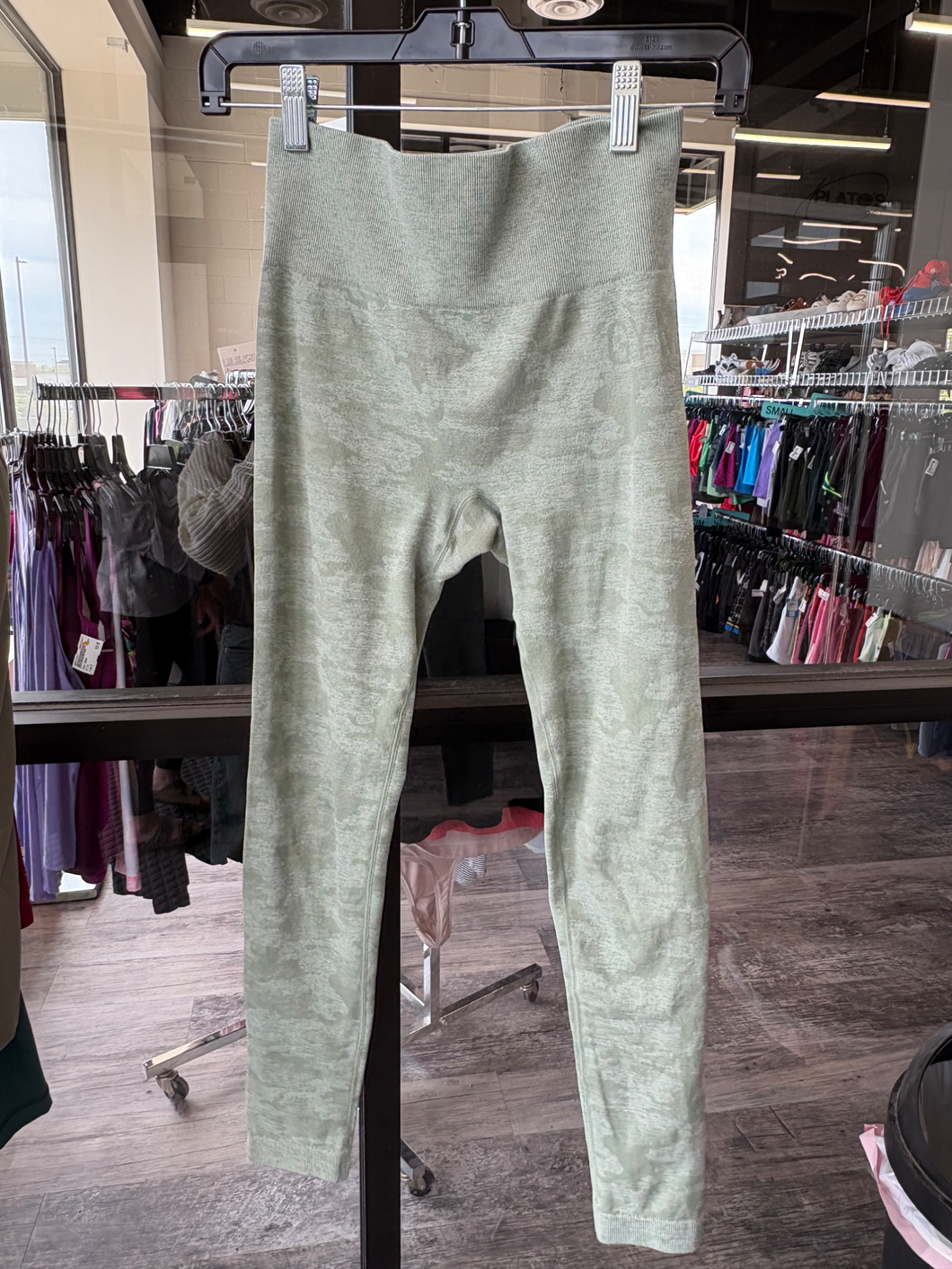 Gym Shark Athletic Pants Size Extra Small