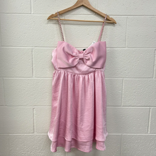 Load image into Gallery viewer, Altar&#39;d State Dress Size Large

