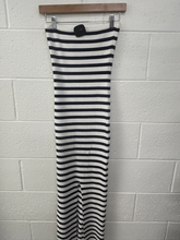 Load image into Gallery viewer, Edikted Maxi Dress Size Medium
