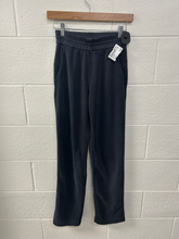 Load image into Gallery viewer, Lululemon Athletic Pants Size 0 (24)
