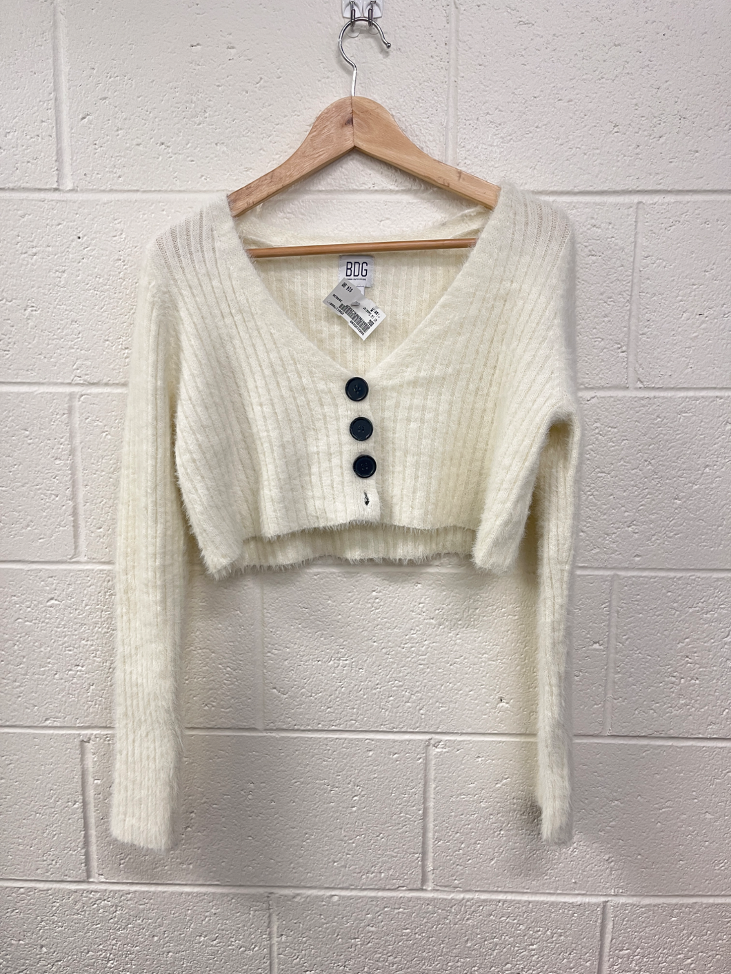 Bdg Sweater Size Medium