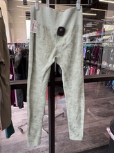 Load image into Gallery viewer, Gym Shark Athletic Pants Size Extra Small
