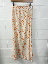 Load image into Gallery viewer, Sabo Skirt Long Skirt Size Small
