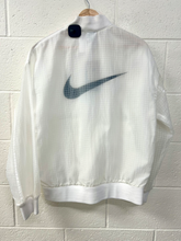 Load image into Gallery viewer, Nike Outerwear Size Small
