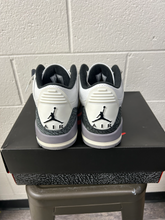 Load image into Gallery viewer, Air Jordan Casual Shoes Mens 9.5
