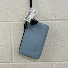 Load image into Gallery viewer, Coach Purse
