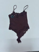 Load image into Gallery viewer, Skims Tank Top Size Small
