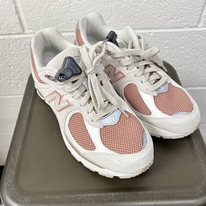 New Balance Womens Athletic Shoes Womens 6.5