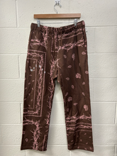 Load image into Gallery viewer, Darc Sports Pants Size Medium
