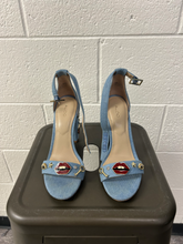 Load image into Gallery viewer, Aldo Dress Shoes Womens 7
