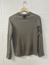 Load image into Gallery viewer, Golden Athletic Top Size Small
