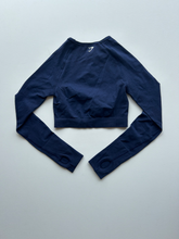 Load image into Gallery viewer, Gym Shark Athletic Top Size Small
