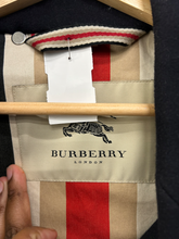 Load image into Gallery viewer, Burberry Heavy Outerwear Size Medium

