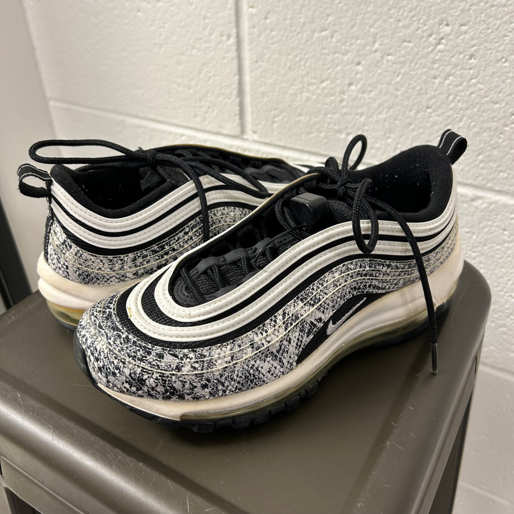 Nike Womens Athletic Shoes Womens 7