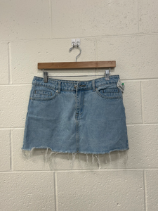 Edikted Short Skirt Size Medium