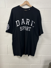 Load image into Gallery viewer, Darc Sports Short Sleeve Top Size Medium
