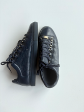 Load image into Gallery viewer, Casual Shoes Womens 9.5 Balenciaga
