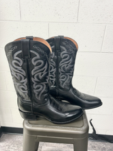 Load image into Gallery viewer, Dan Post Boots Mens 10.5
