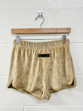 Load image into Gallery viewer, Fear Of God Essentials Shorts Size Medium
