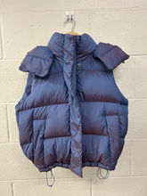 Load image into Gallery viewer, Lululemon Heavy Outerwear Size Extra Small
