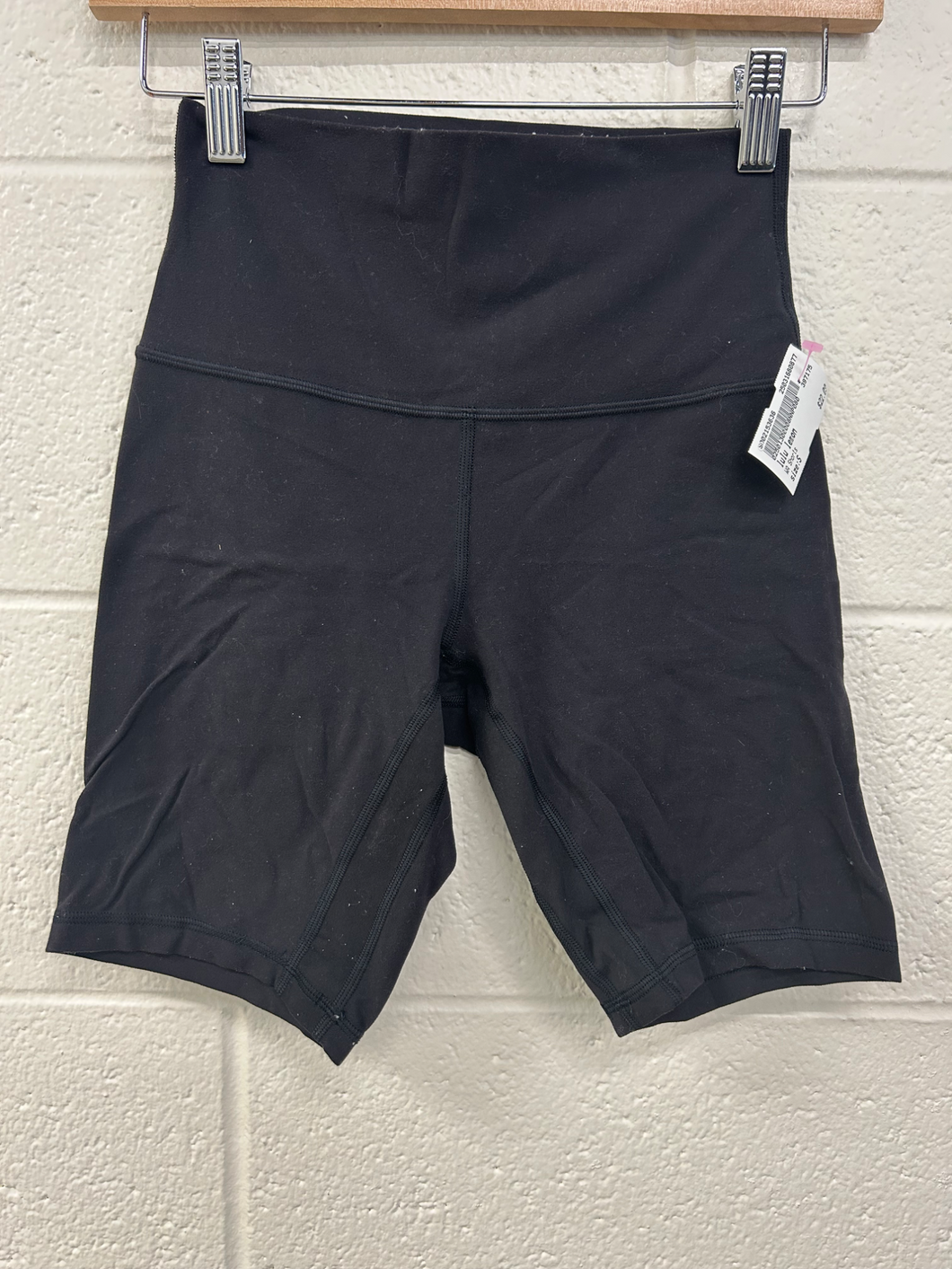 Lulu Lemon Athletic Shorts Size Small