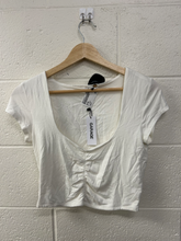 Load image into Gallery viewer, Garage Short Sleeve Top Size Medium
