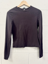 Load image into Gallery viewer, Skims Long Sleeve Top Size Large
