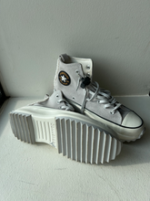 Load image into Gallery viewer, Converse Casual Shoes Mens 9
