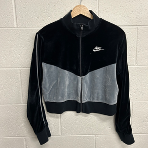 Nike Sweatshirt Size Medium