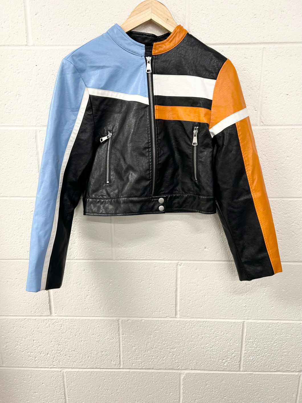 Urban Outfitters ( U ) Heavy Outerwear Size Medium