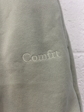 Load image into Gallery viewer, Pants Size Medium
