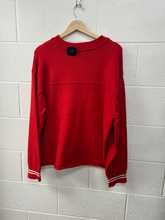 Load image into Gallery viewer, Sweater Size XXL
