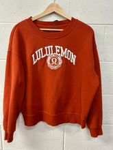 Load image into Gallery viewer, Lululemon Sweatshirt Size Small
