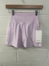Load image into Gallery viewer, Lululemon Athletic Shorts Size Small

