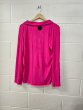 Load image into Gallery viewer, Skims Long Sleeve Top Size Small
