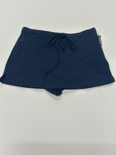 Load image into Gallery viewer, Edikted Shorts Size Extra Small
