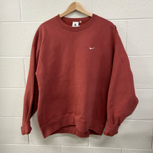 Load image into Gallery viewer, Nike Sweatshirt Size Large
