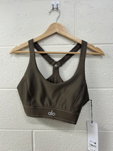 Load image into Gallery viewer, Alo Sports Bra Size Medium
