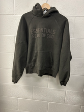 Load image into Gallery viewer, Fear Of God Essentials Sweatshirt Size Small
